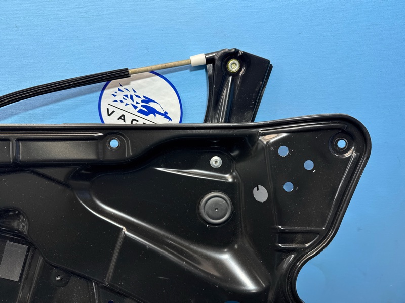 Стеклоподъемник электр., 2000 рублей, Санкт-Петербург