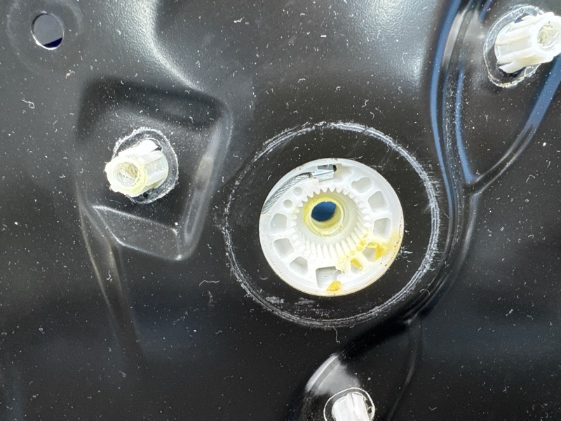 Стеклоподъемник электр., 2000 рублей, Санкт-Петербург