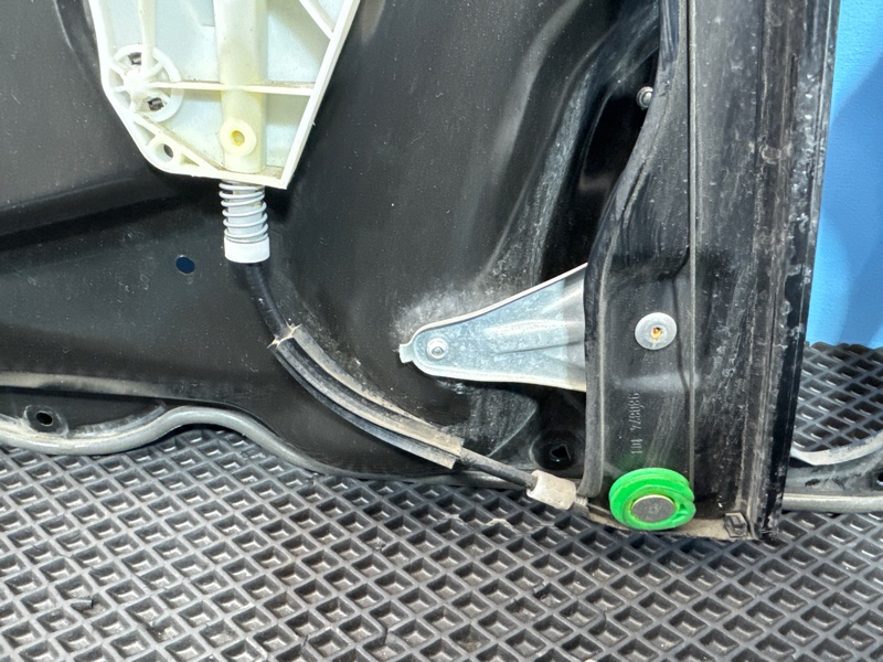 Стеклоподъемник электр., 2000 рублей, Санкт-Петербург