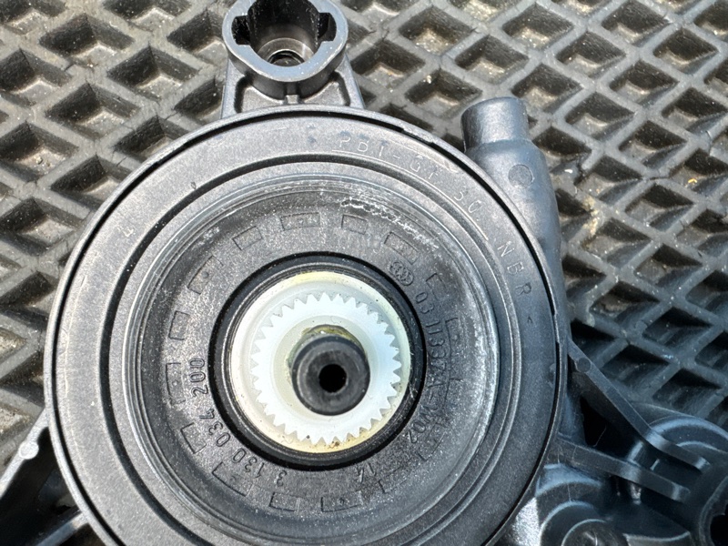 Моторчик стеклоподъемника, 3000 рублей, Санкт-Петербург