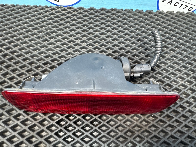 Фонарь противотуманный, 1000 рублей, Санкт-Петербург