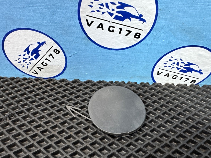 Заглушка буксировочного крюка, 1000 рублей, Санкт-Петербург