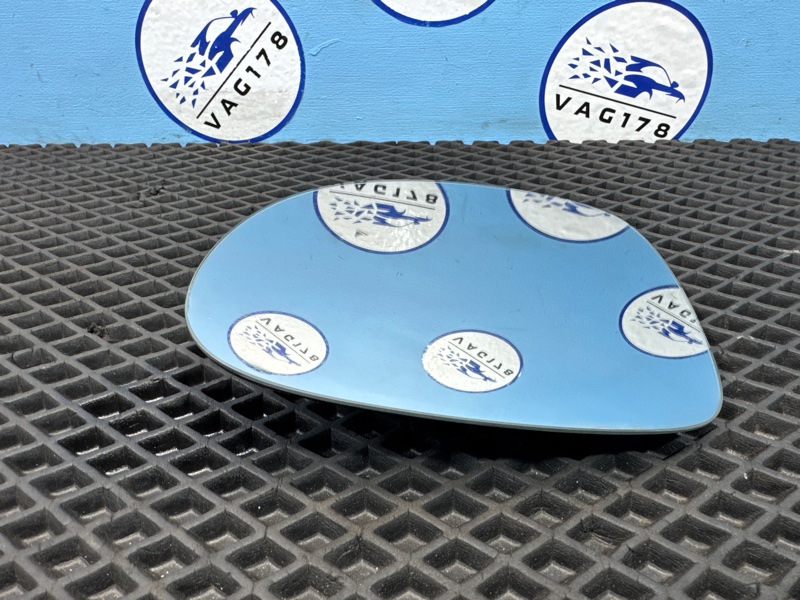 Зеркальный элемент, 2500 рублей, Санкт-Петербург