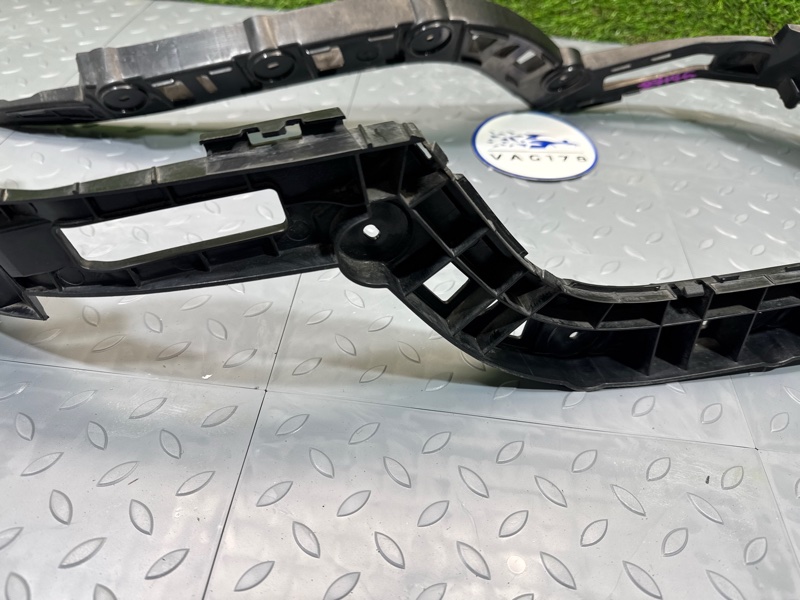 Направляющая бампера, 2000 рублей, Санкт-Петербург