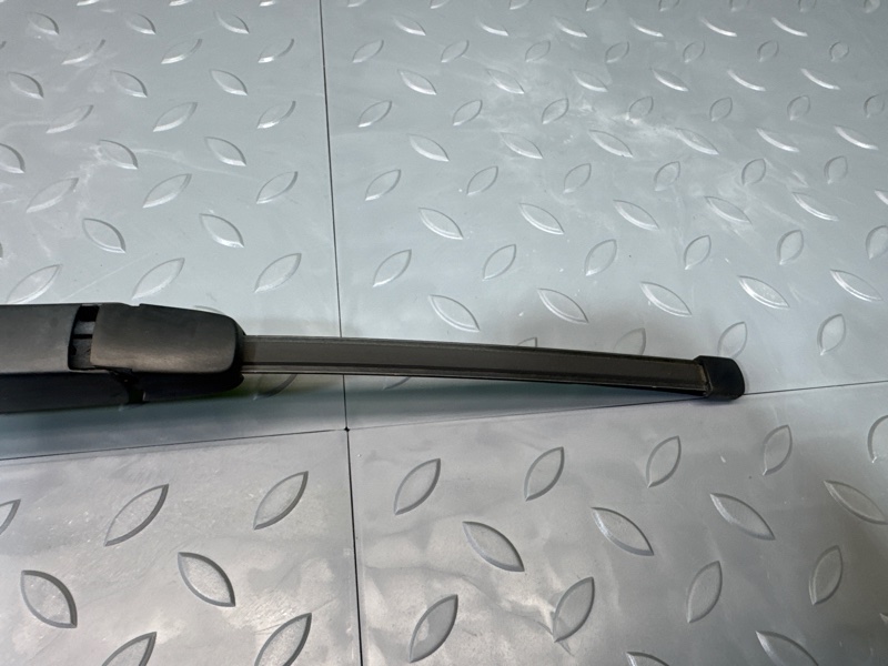 Поводок стеклоочистителя, 1500 рублей, Санкт-Петербург