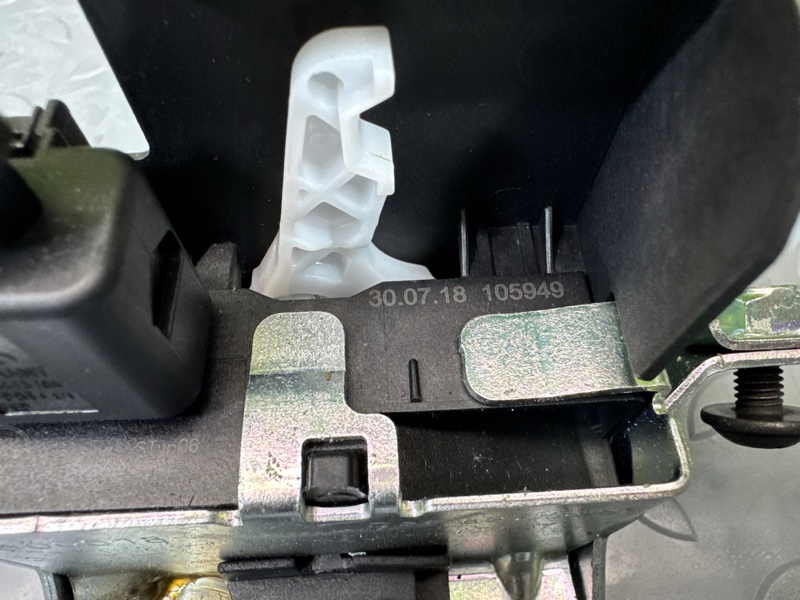 Замок багажника, 6500 рублей, Санкт-Петербург