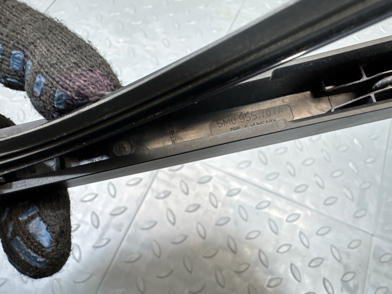 Поводок стеклоочистителя, 1500 рублей, Санкт-Петербург