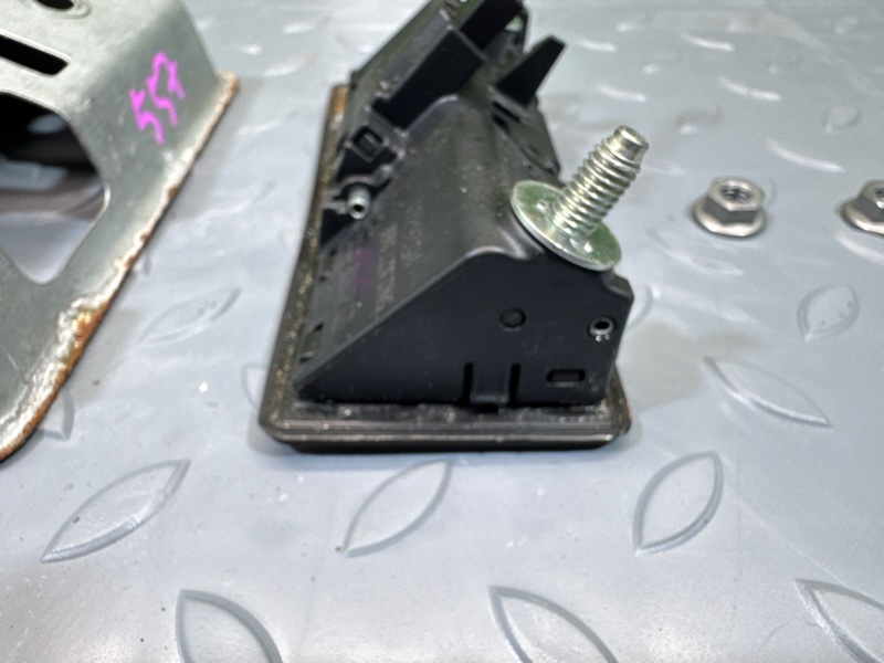 Кнопка открывания багажника, 1500 рублей, Санкт-Петербург