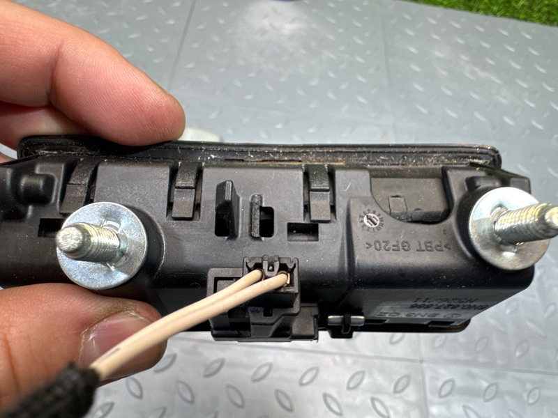 Кнопка открывания багажника, 1500 рублей, Санкт-Петербург