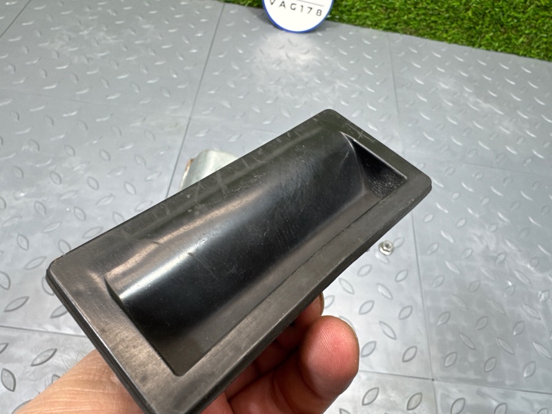 Кнопка открывания багажника, 1500 рублей, Санкт-Петербург