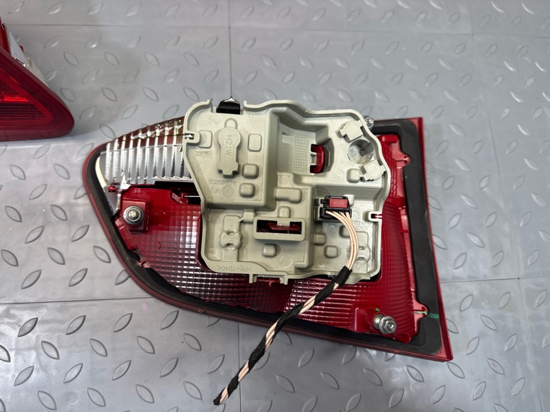 Фонарь, 10000 рублей, Санкт-Петербург