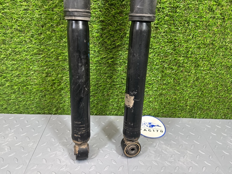 Амортизатор, 2000 рублей, Санкт-Петербург