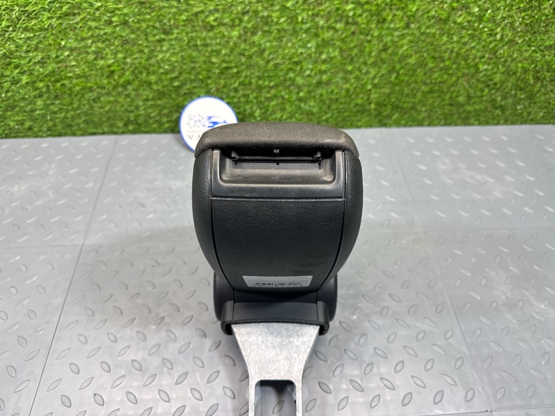 Подлокотник, 2000 рублей, Санкт-Петербург