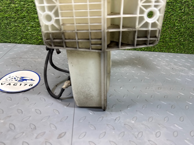 Бачок омывателя лобового стекла, 1500 рублей, Санкт-Петербург