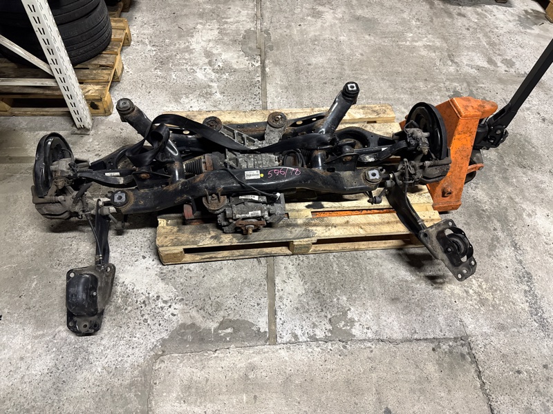 Балка подвески, 40000 рублей, Санкт-Петербург