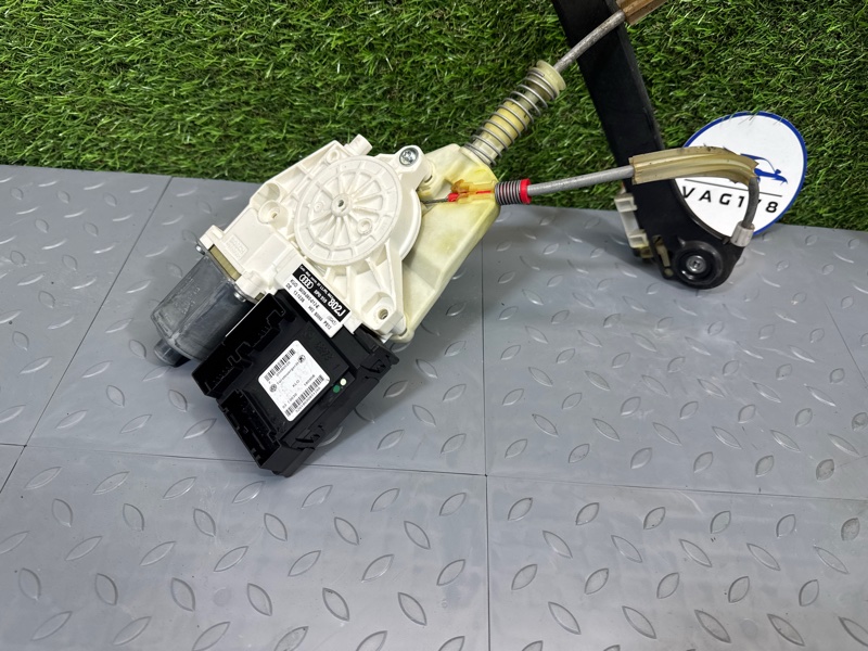 Стеклоподъемник электр., 5000 рублей, Санкт-Петербург