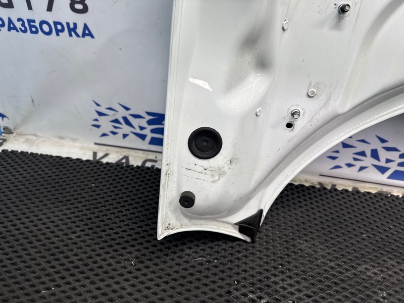 Капот, 25000 рублей, Санкт-Петербург