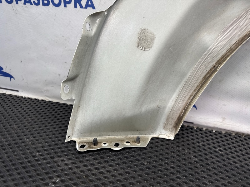 Крыло, 2000 рублей, Санкт-Петербург