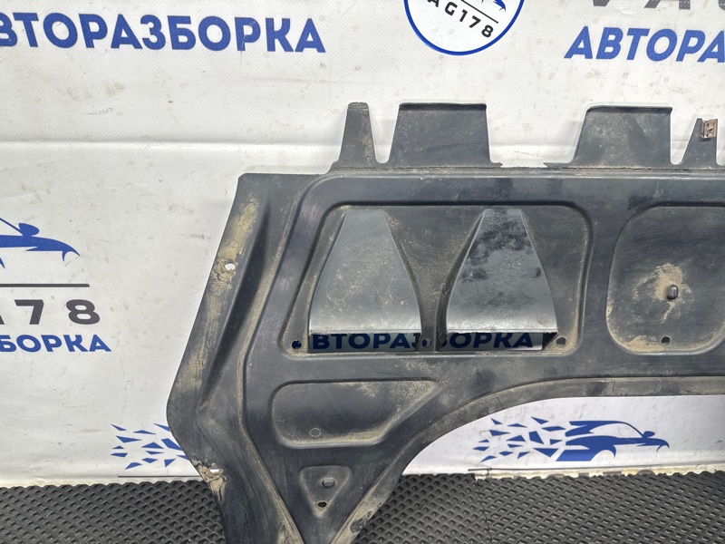 Пыльник двигателя, 1000 рублей, Санкт-Петербург