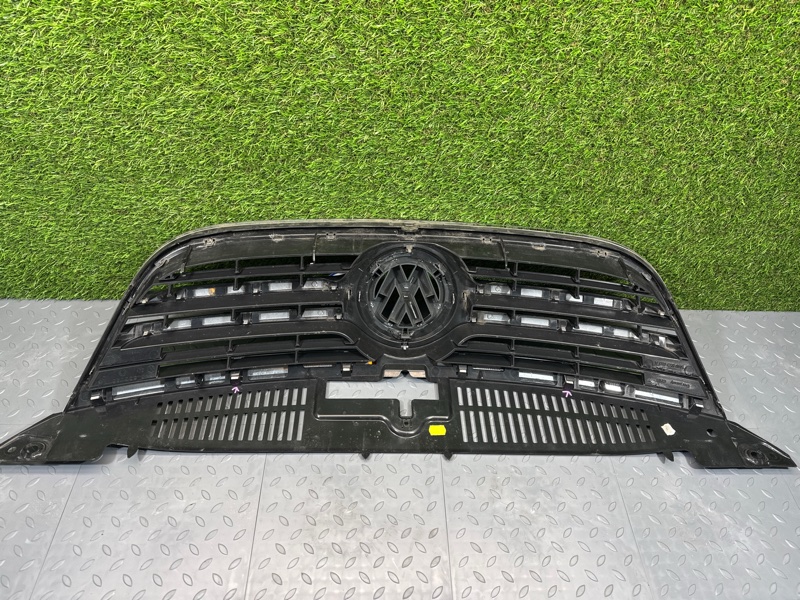 Решетка радиатора, 15000 рублей, Санкт-Петербург