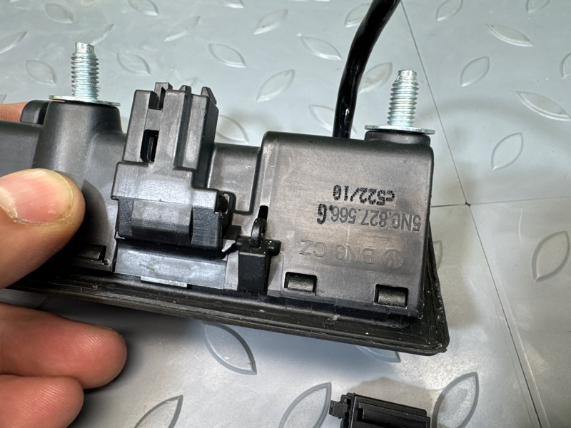 Кнопка открывания багажника, 4000 рублей, Санкт-Петербург