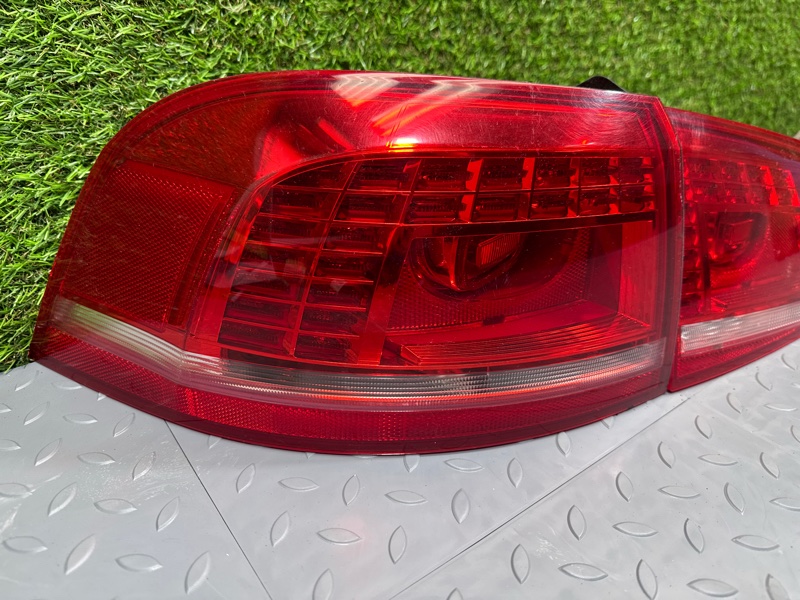 Фонарь, 10000 рублей, Санкт-Петербург