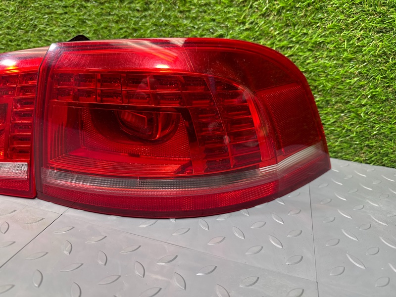 Фонарь, 10000 рублей, Санкт-Петербург