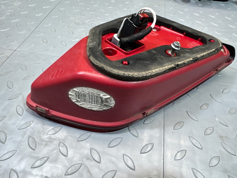 Фонарь, 10000 рублей, Санкт-Петербург