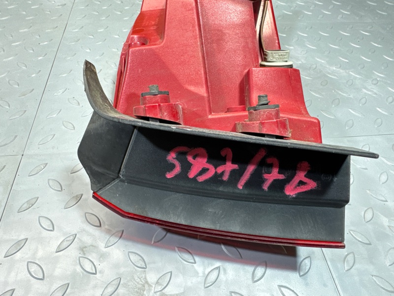 Фонарь, 10000 рублей, Санкт-Петербург