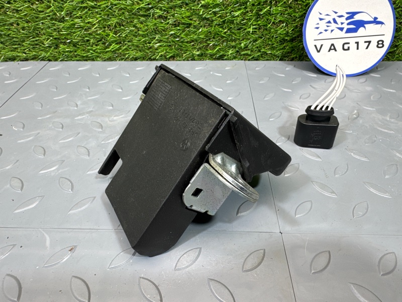 Замок багажника, 3500 рублей, Санкт-Петербург