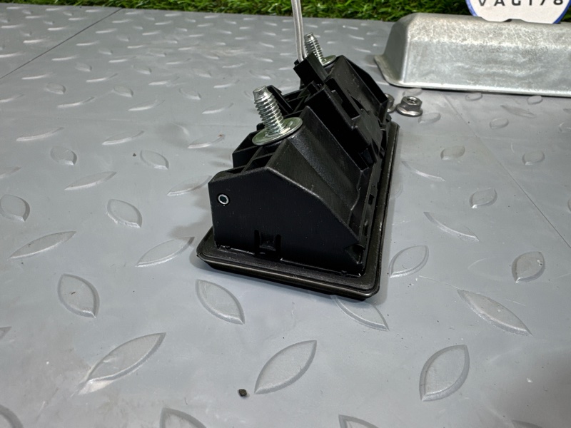 Кнопка открывания багажника, 1500 рублей, Санкт-Петербург