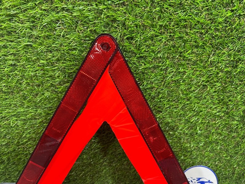 Знак аварийной остановки, 1500 рублей, Санкт-Петербург