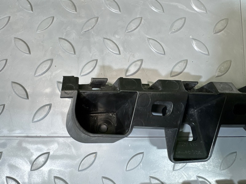 Направляющая бампера, 2000 рублей, Санкт-Петербург