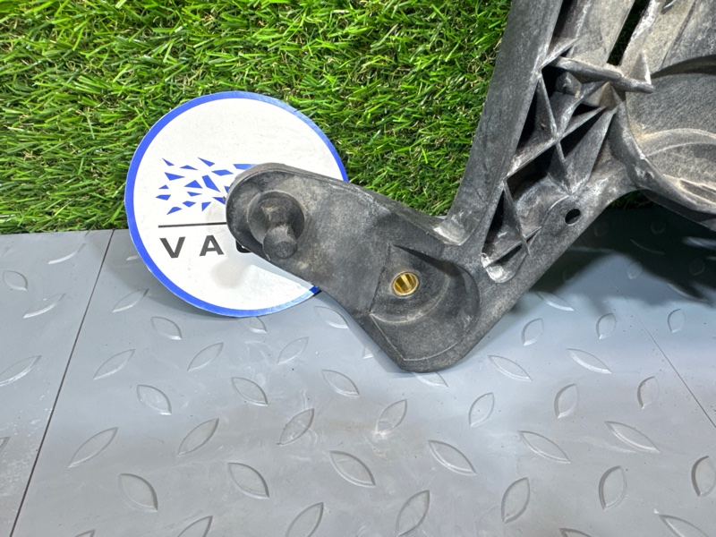 Крепление АКБ, 1500 рублей, Санкт-Петербург