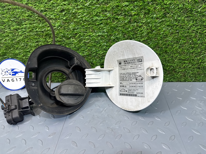 Лючок бензобака, 5500 рублей, Санкт-Петербург