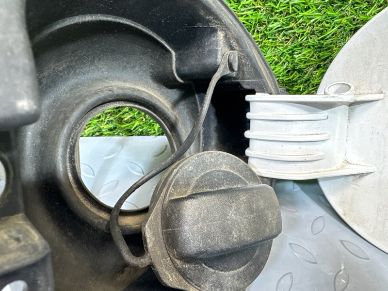 Лючок бензобака, 5500 рублей, Санкт-Петербург