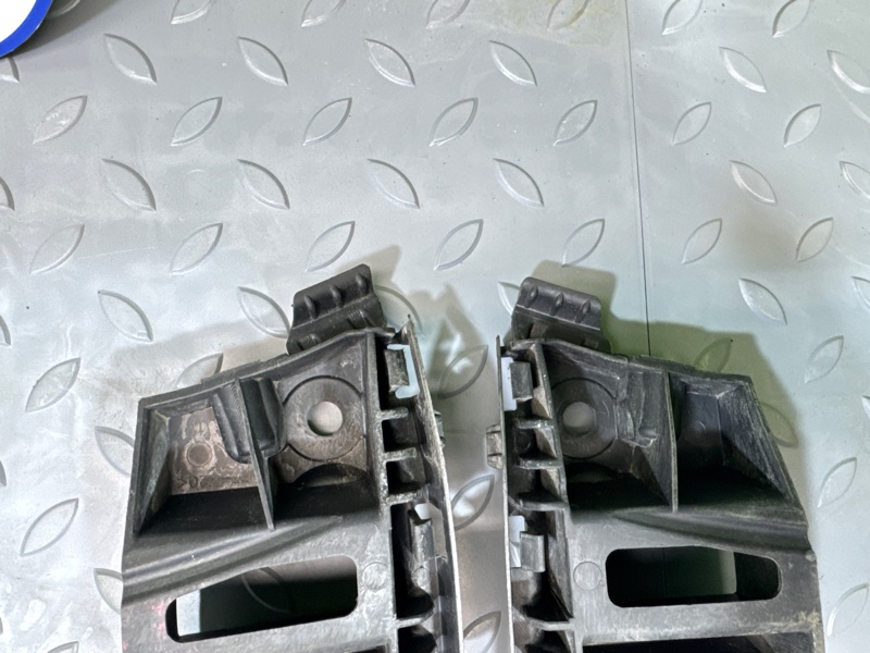 Направляющая бампера, 1500 рублей, Санкт-Петербург