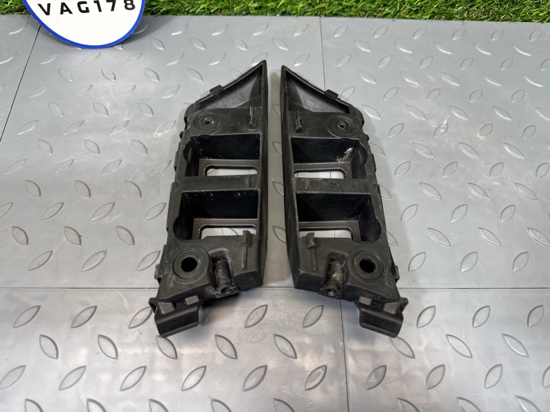 Направляющая бампера, 1500 рублей, Санкт-Петербург