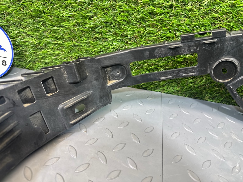 Направляющая бампера, 1500 рублей, Санкт-Петербург