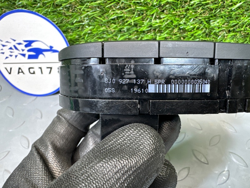 Блок кнопок, 1000 рублей, Санкт-Петербург