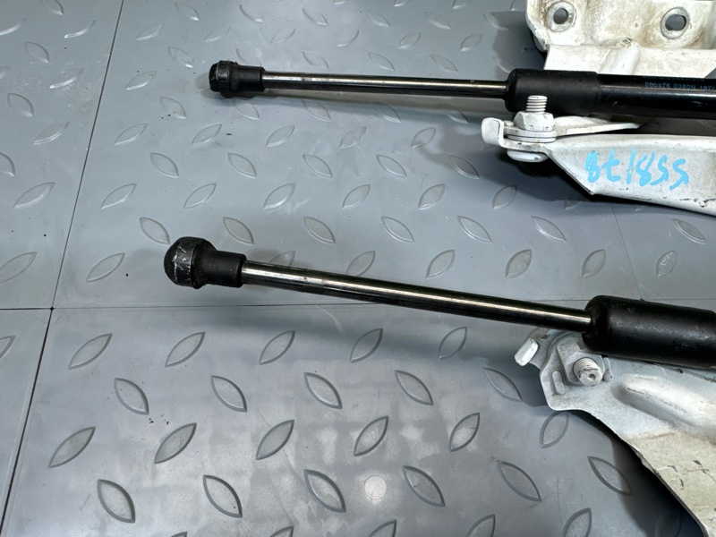 Петля капота, 2200 рублей, Санкт-Петербург