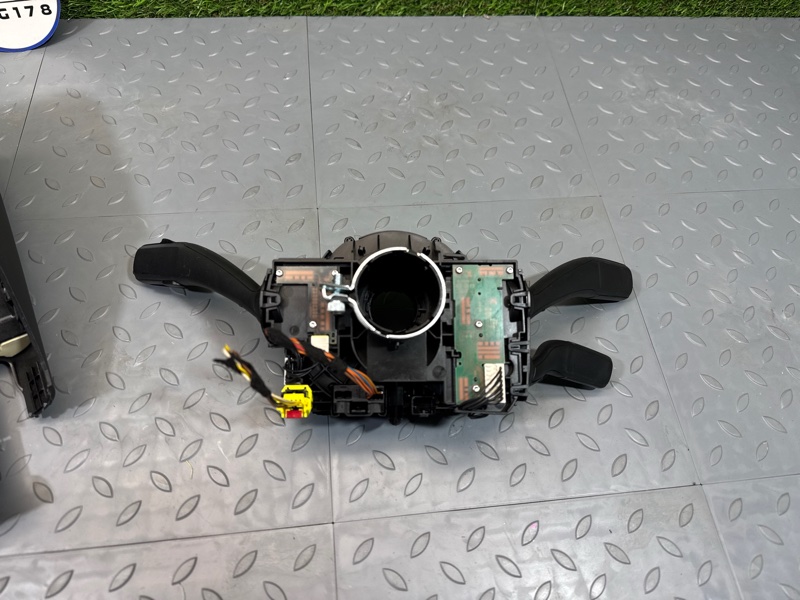 Переключатель подрулевой в сборе, 15000 рублей, Санкт-Петербург