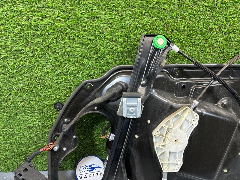 Стеклоподъемник электр., 2500 рублей, Санкт-Петербург