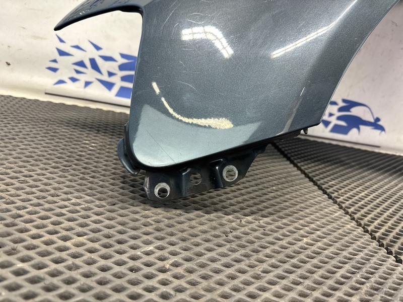 Крыло, 2000 рублей, Санкт-Петербург