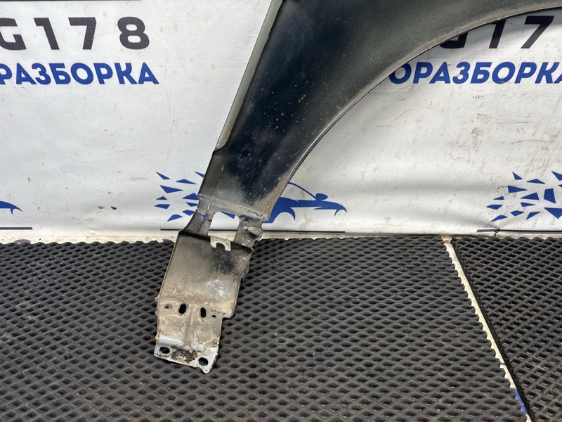 Крыло, 2000 рублей, Санкт-Петербург