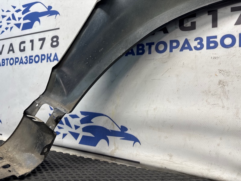 Крыло, 2000 рублей, Санкт-Петербург