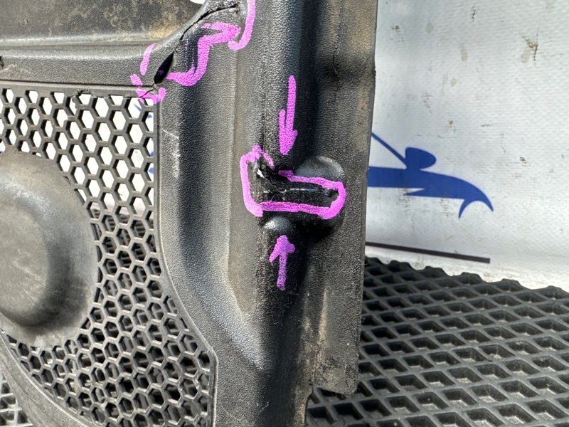 Решетка под лобовое стекло, 6000 рублей, Санкт-Петербург