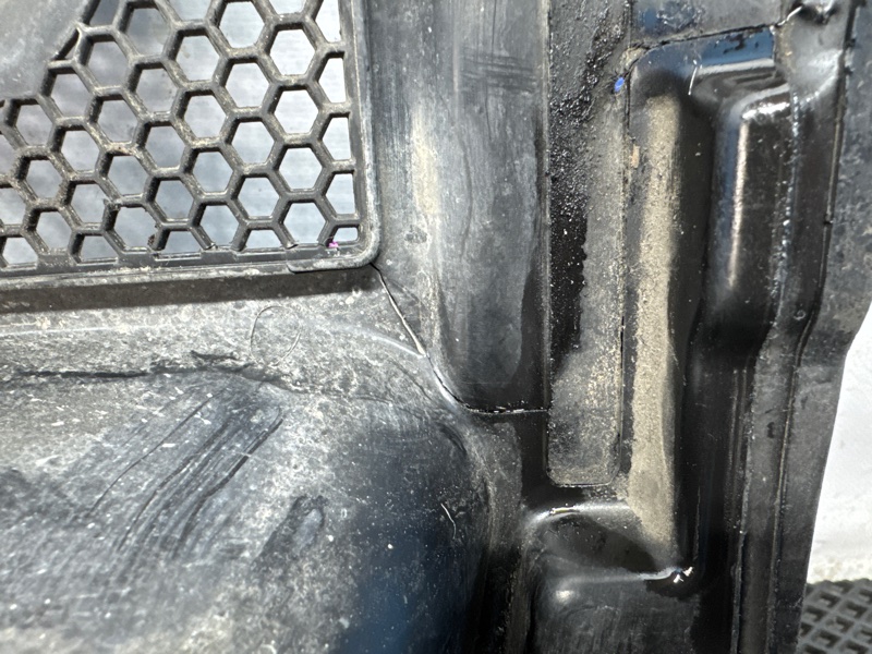 Решетка под лобовое стекло, 6000 рублей, Санкт-Петербург