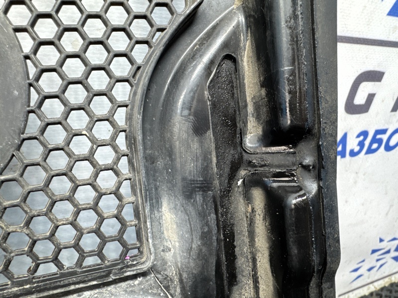 Решетка под лобовое стекло, 6000 рублей, Санкт-Петербург