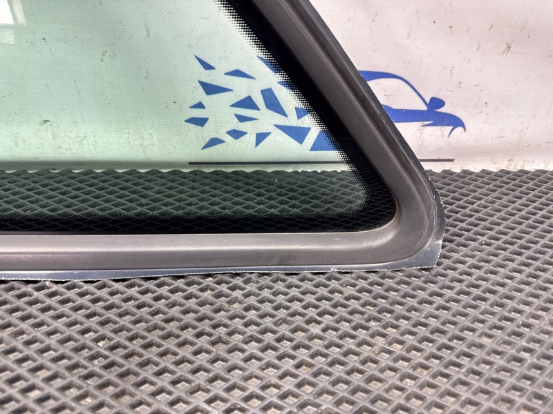 Стекло кузовное глухое, 2500 рублей, Санкт-Петербург